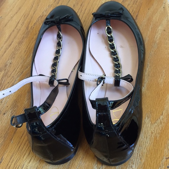 RED Ballet flats/chain T-strap/ - Picture 5 of 8